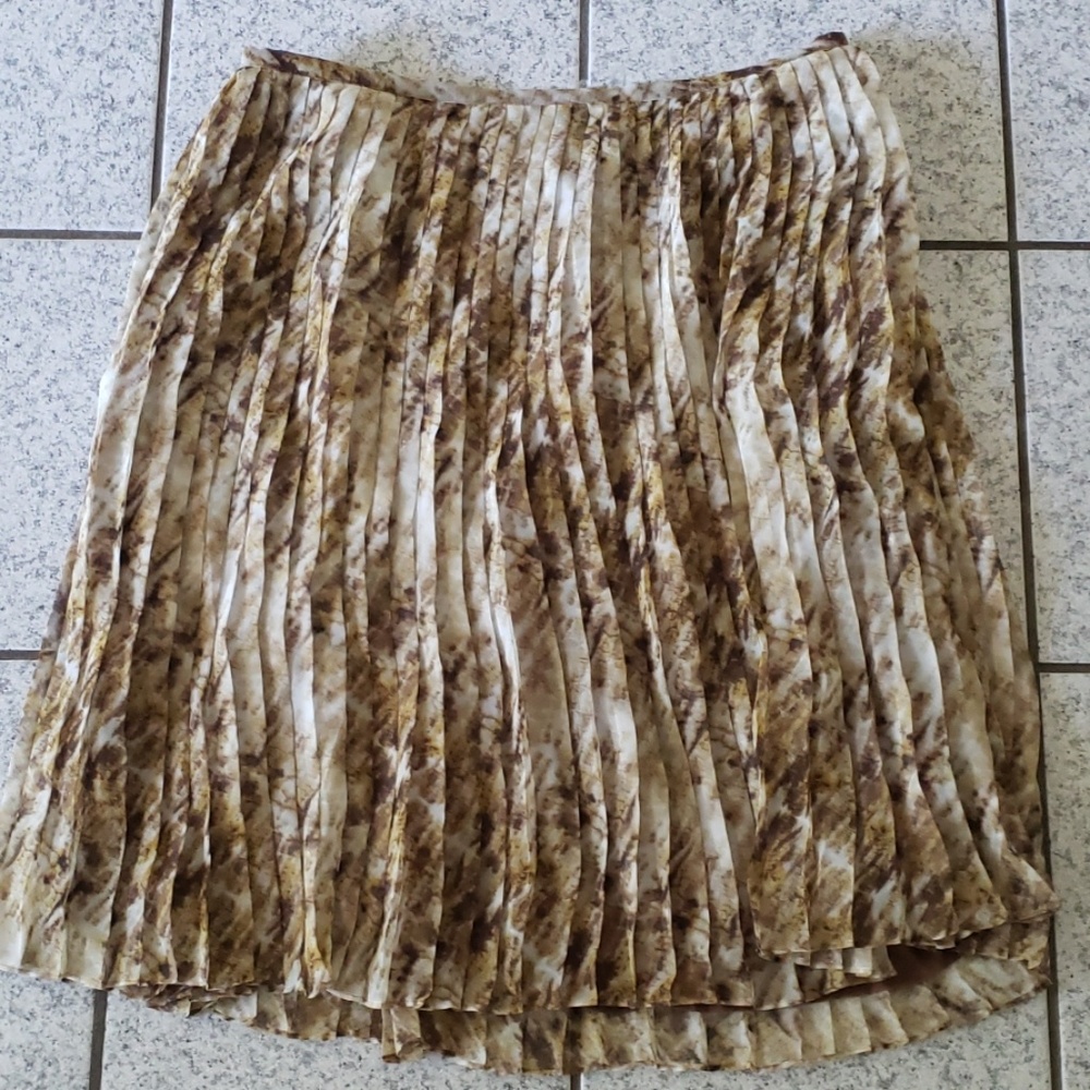 Jones New York Collection Pleated Skirt 18W New